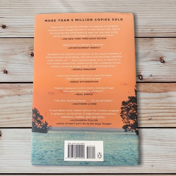 Where The Crawdads Sing Book - Picture 2 of 4